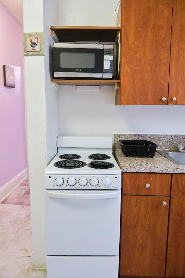 The Marlin Rooster Apartments Miami Exterior photo